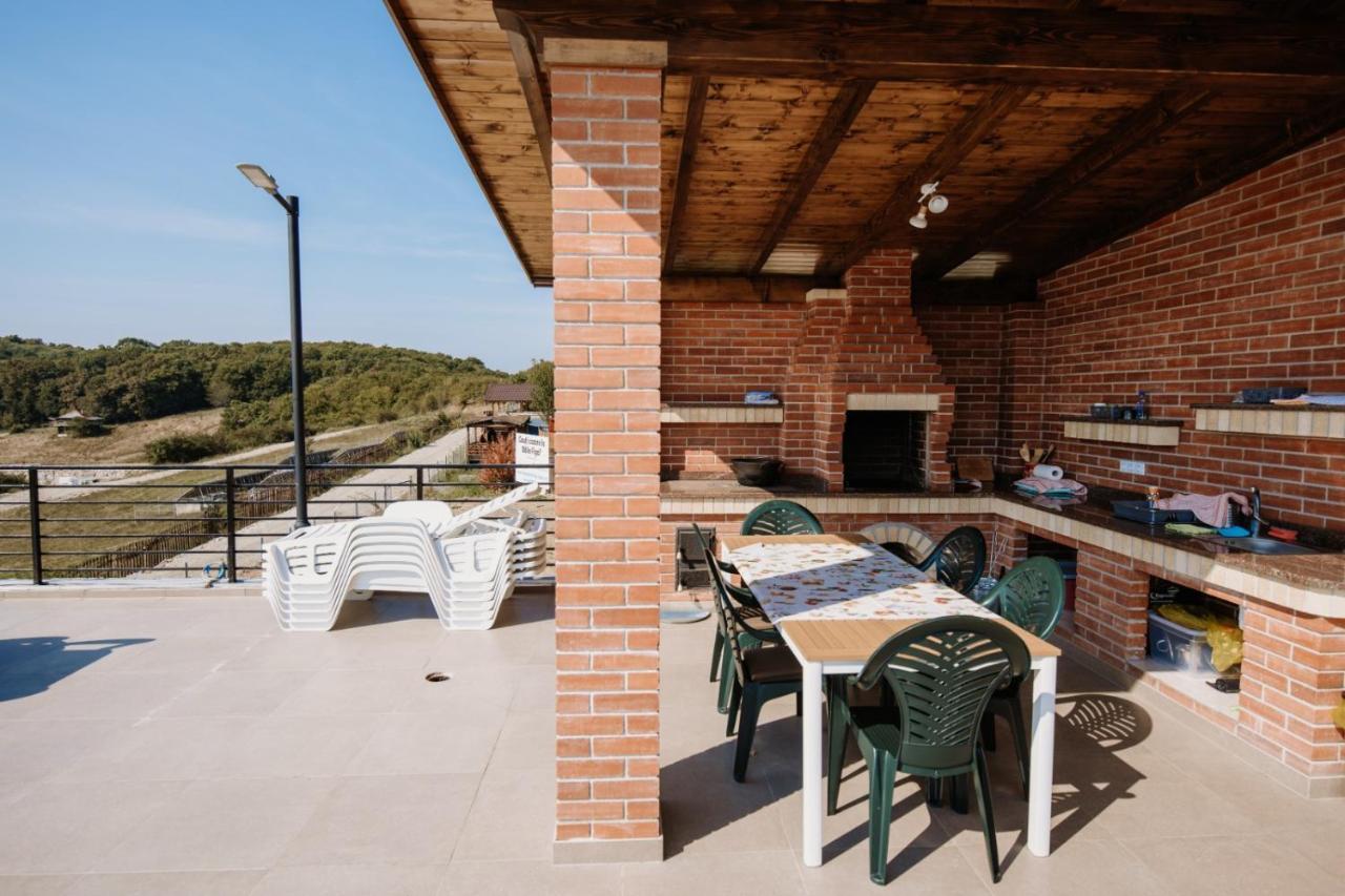 Cabana Suzanne Baile Figa-Cu Aer Conditionat Agrişul de Sus Exterior foto