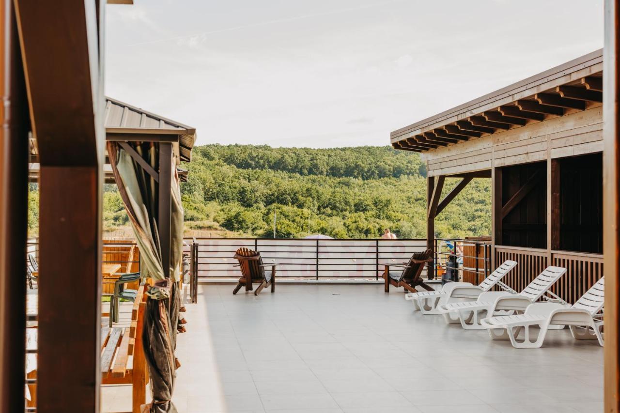 Cabana Suzanne Baile Figa-Cu Aer Conditionat Agrişul de Sus Exterior foto