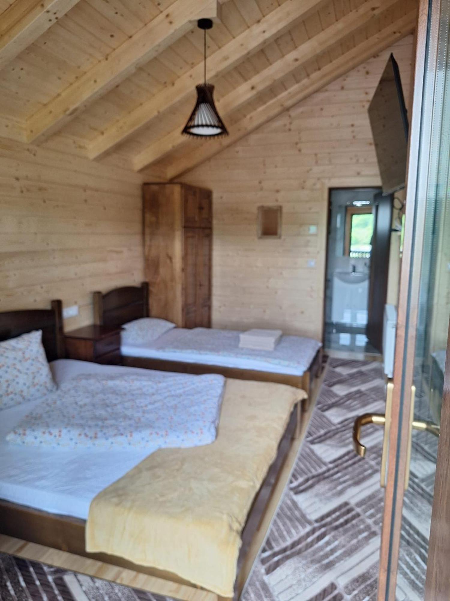 Cabana Suzanne Baile Figa-Cu Aer Conditionat Agrişul de Sus Exterior foto